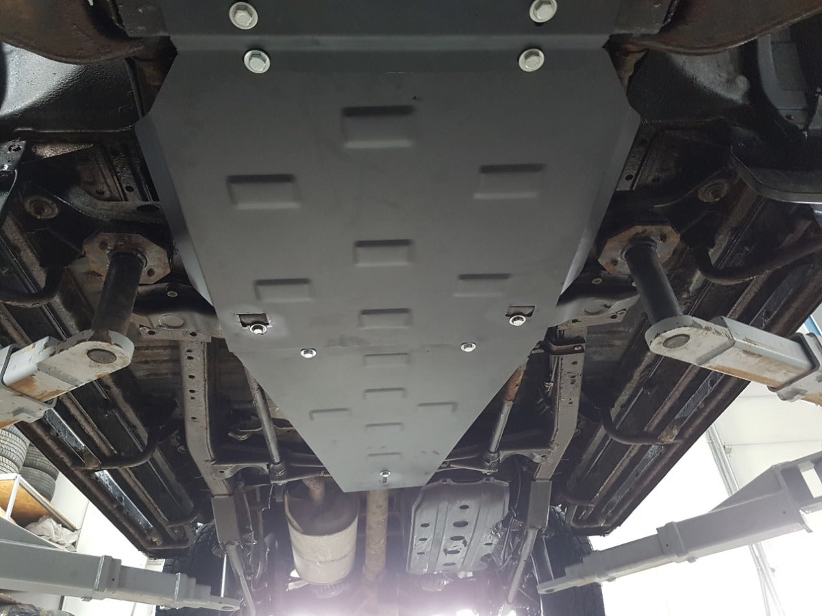 Scut motor și radiator Mitsubishi Pajero Sport 1 1998-2007