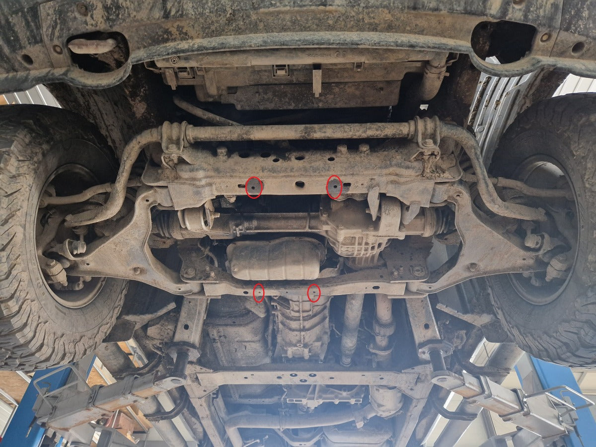 Scut motor Nissan Navara 2005-2015