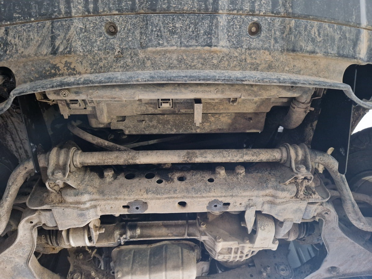 Scut radiator Nissan Navara 2005-2015