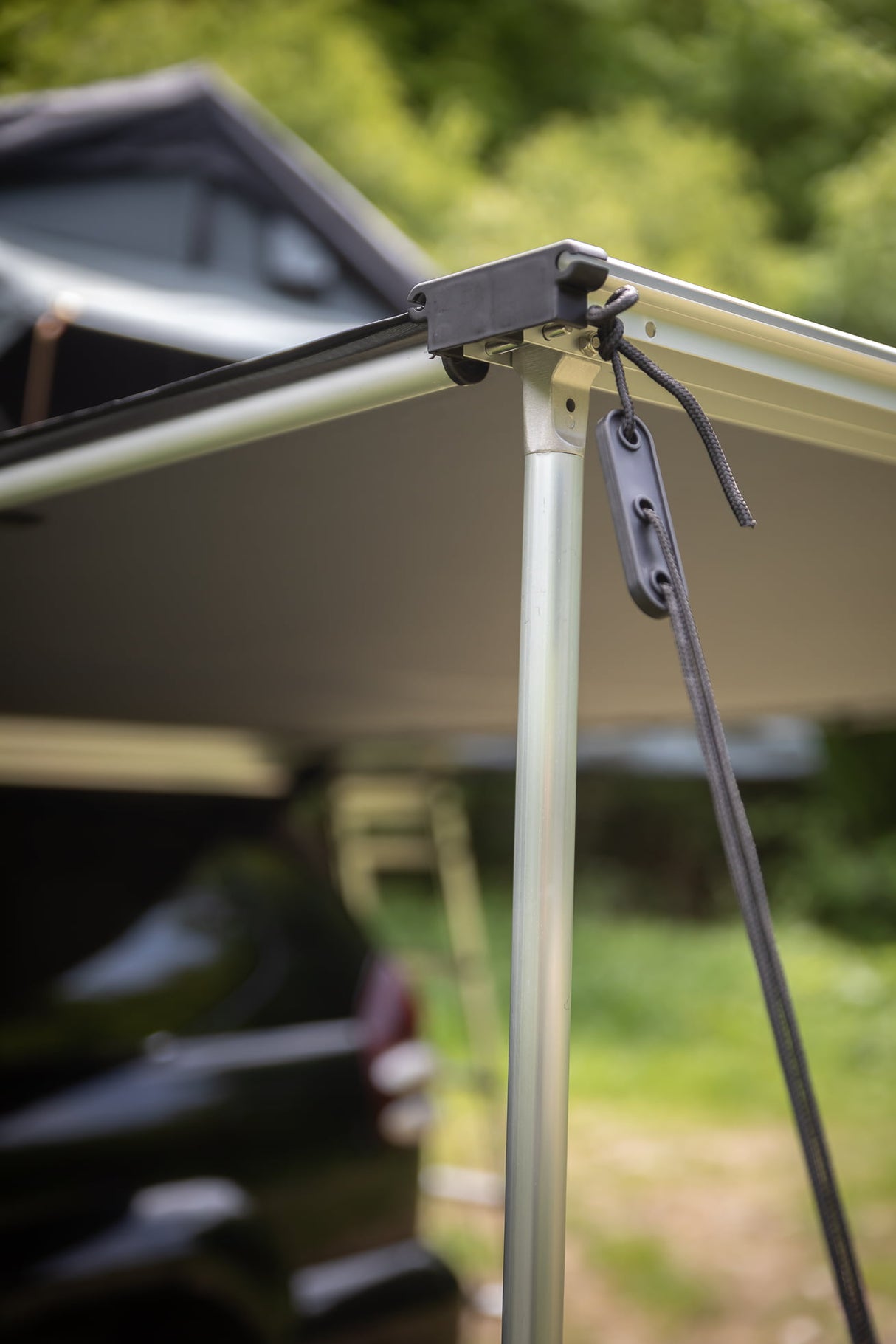 Marchiza auto Overlander 2x2.5M, Husă PVC