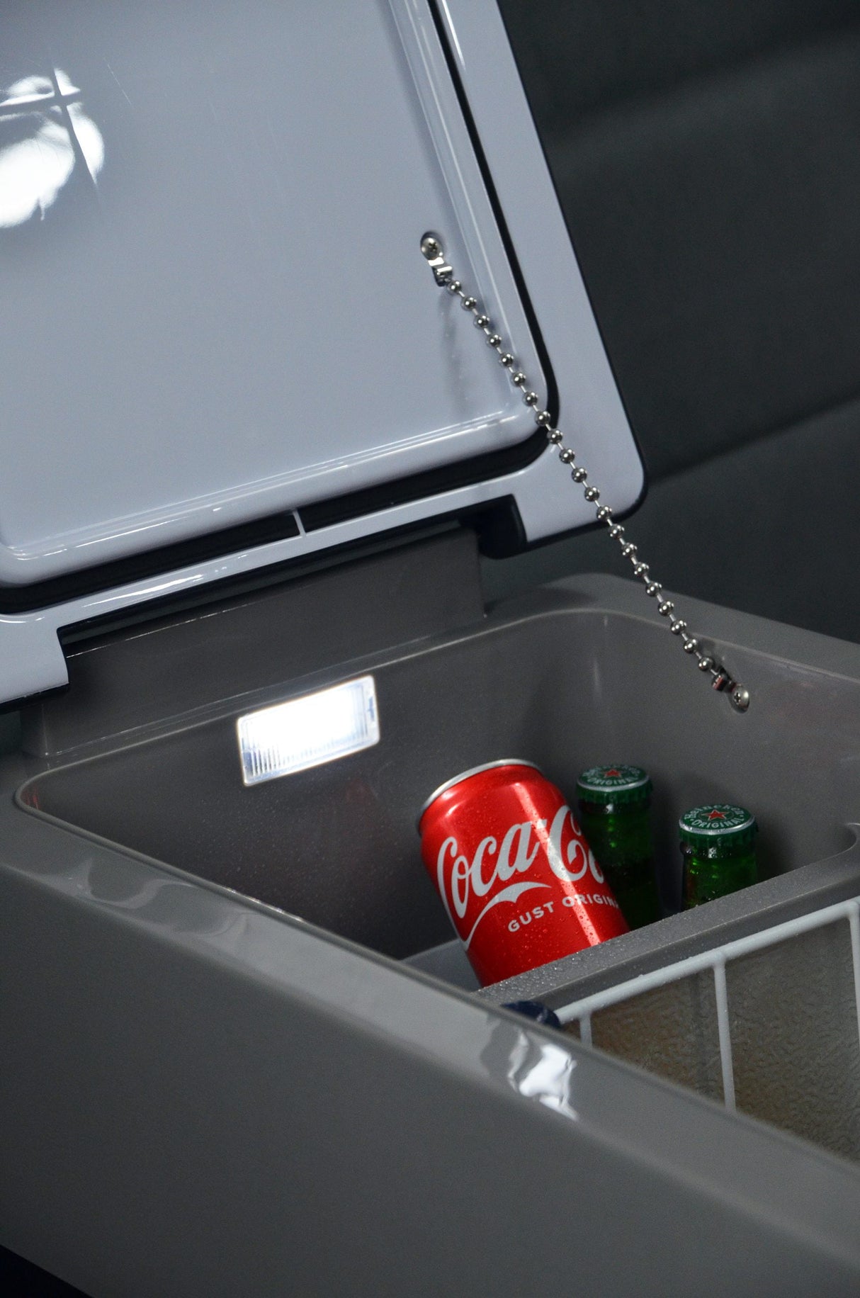 Frigider auto Overlander pentru camping 55l