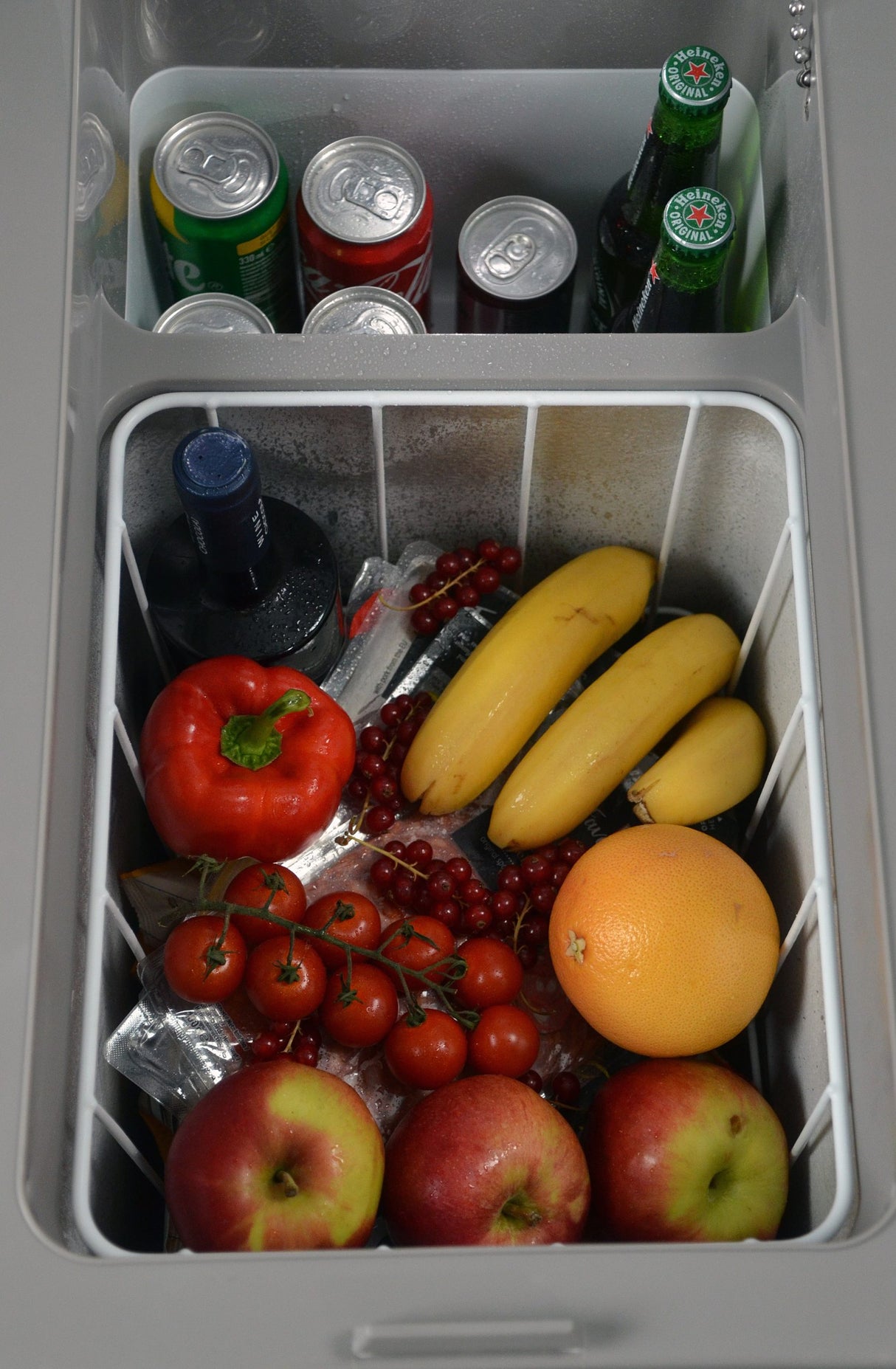 Frigider auto Overlander pentru camping 55l