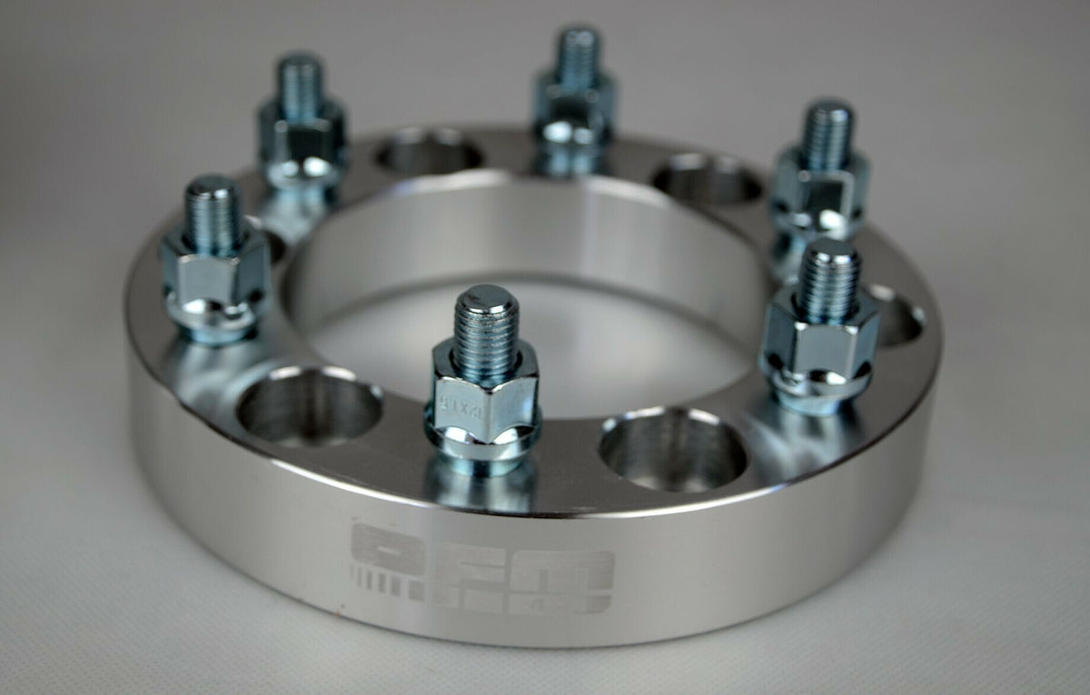 OFM099 Flanse Distantiere 30mm 6x139,7 M12x1,5mm Mitsubishi L200, Toyota Hilux