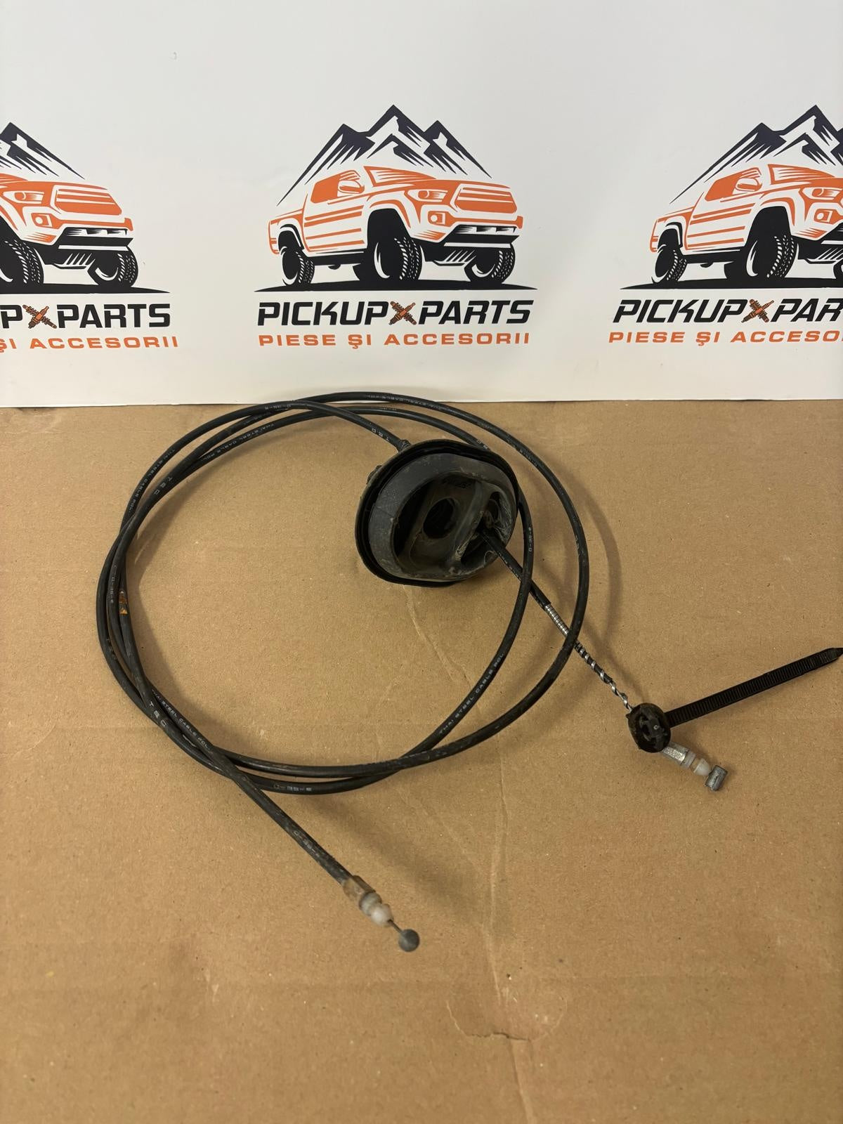 CABLU BOVDEN DE REZERVOR MITSUBISHI L200 2006, 2007, 2008, 2009, 2010, 2011, 2012, 2013, 2014