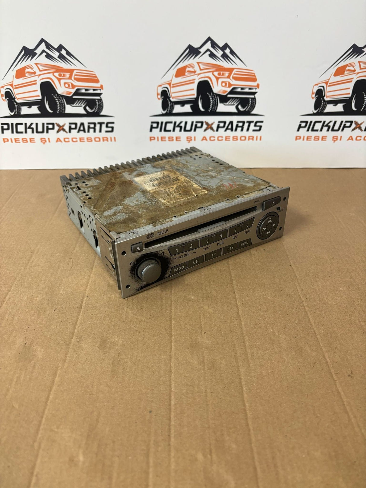 RADIO ORIGINAL MITSUBISHI L200 2006,2007,2008,2009,2010,2011,2012,2013,2014