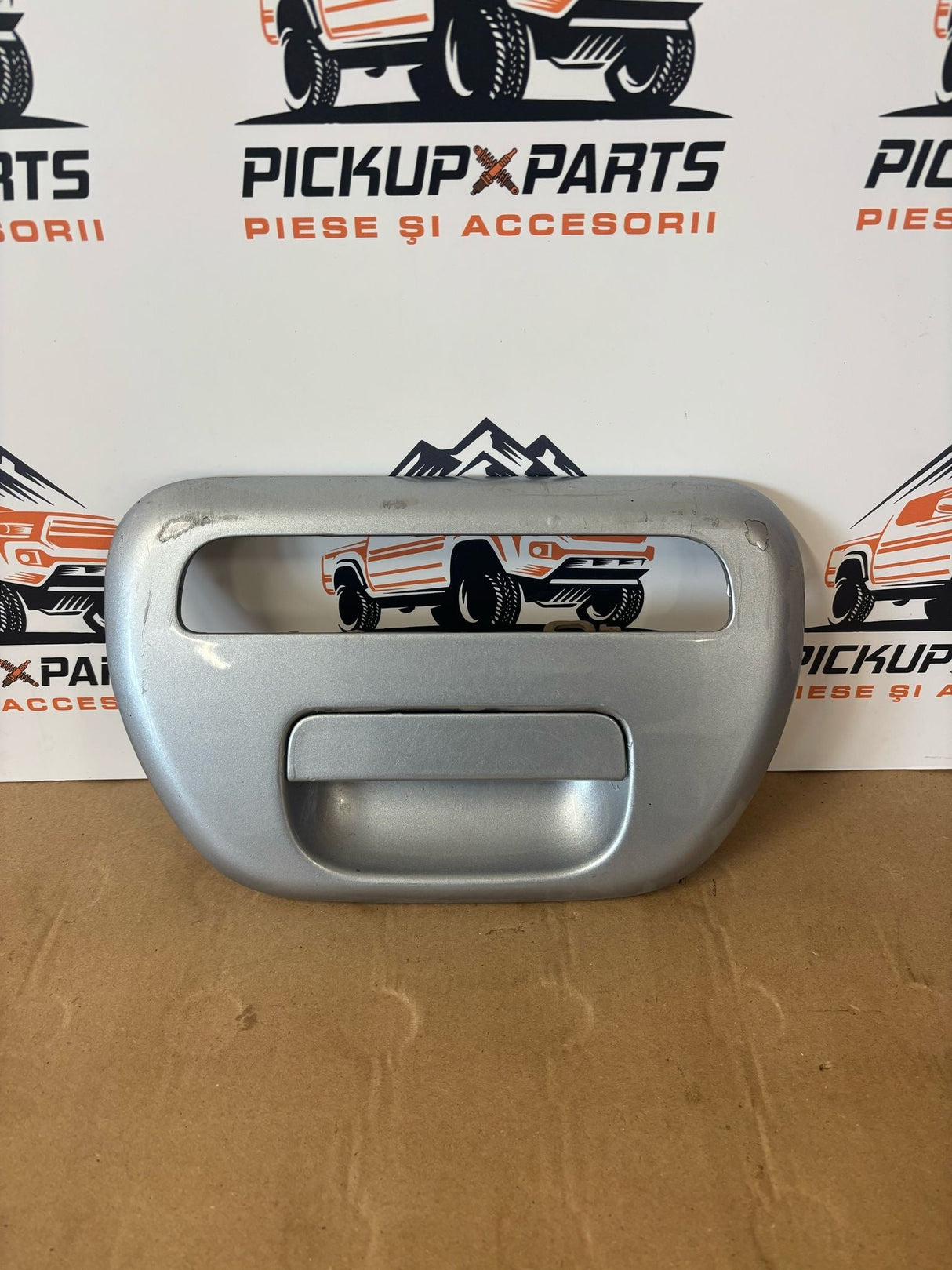 MANER OBLON MITSUBISHI L200 2006, 2007, 2008, 2009, 2010, 2011, 2012, 2013, 2014