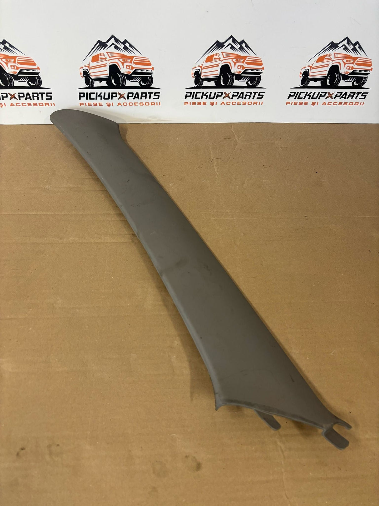 ORNAMENT INTERIOR STALP A MITSUBISHI L200 2006, 2007, 2008, 2009, 2010, 2011, 2012, 2013, 2014