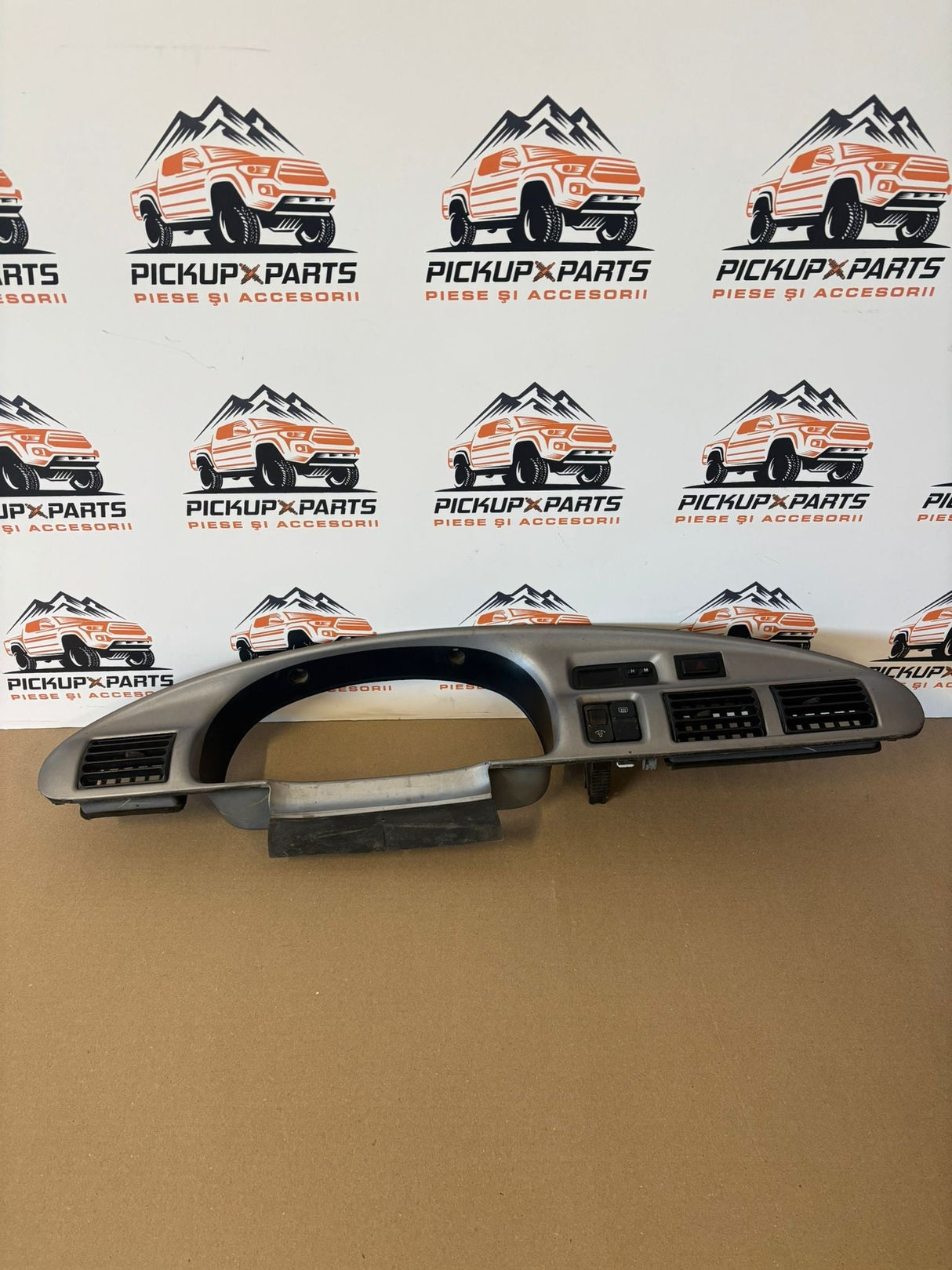 FLANSA BORD FORD RANGER/MAZDA B2500 1999, 2000, 2001, 2002, 2003, 2004, 2005, 2006