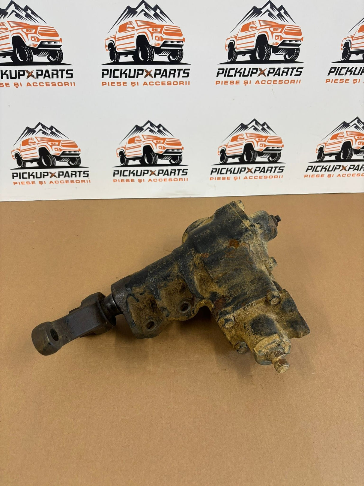 CASETA DIRECTIE NISSAN NAVARA D22 2001, 2002, 2003, 2004, 2005, 2006, 2007, 2008, 2009, 2010, 2011