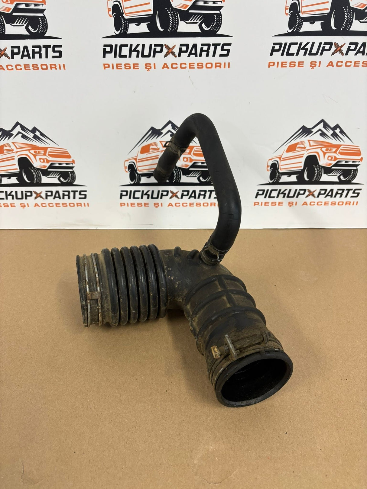 FURTUN FILTRU AER NISSAN NAVARA D22 2001, 2002, 2003, 2004, 2005, 2006, 2007, 2008, 2009, 2010, 2011