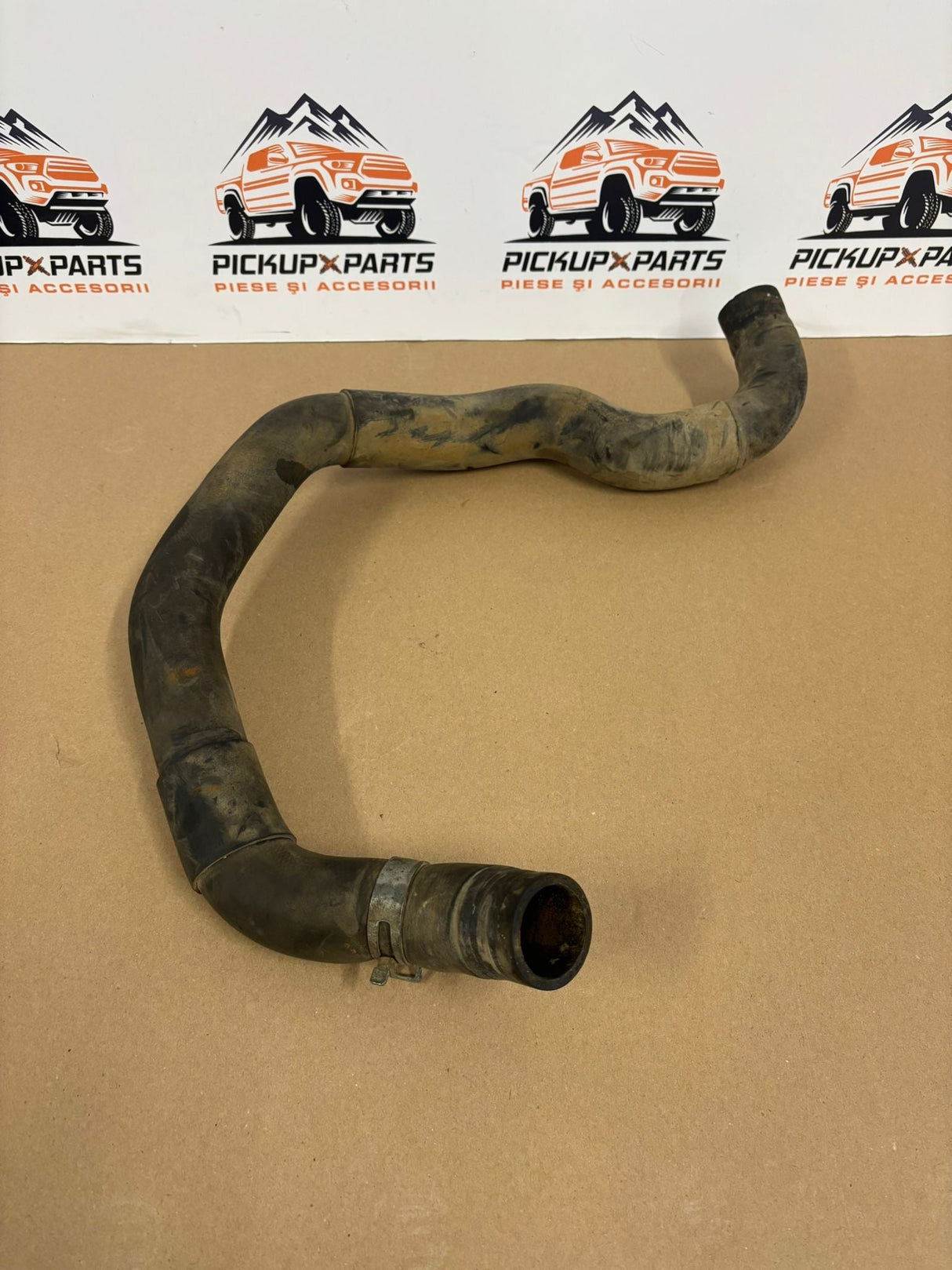 FURTUN APA NISSAN NAVARA D22 2001, 2002, 2003, 2004, 2005, 2006, 2007, 2008, 2009, 2010, 2011