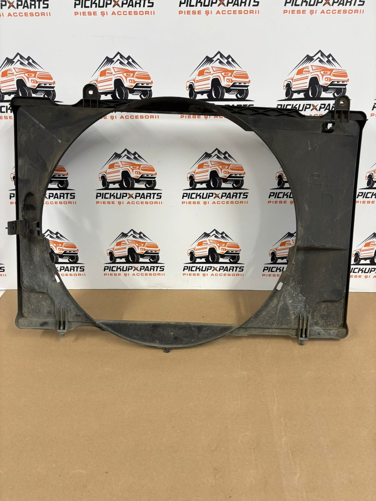 DIFUZOR RADIATOR NISSAN NAVARA D22 2001, 2002, 2003, 2004, 2005, 2006, 2007, 2008, 2009, 2010, 2011