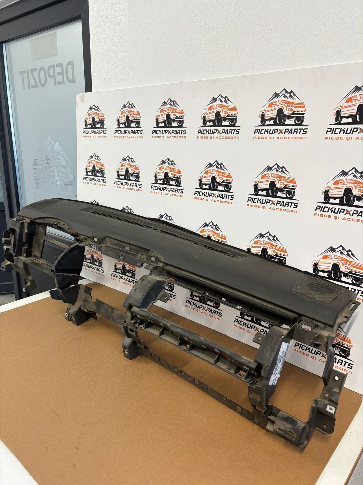 PLANSA BORD NISSAN NAVARA D40 2005, 2006, 2007, 2008, 2009, 2010, 2011, 2012, 2013, 2014, 2015