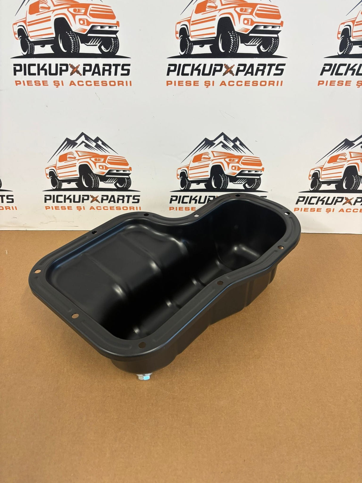 BAIE ULEI NISSAN NAVARA D40 2005, 2006, 2007, 2008, 2009, 2010, 2011, 2012, 2013, 2014, 2015