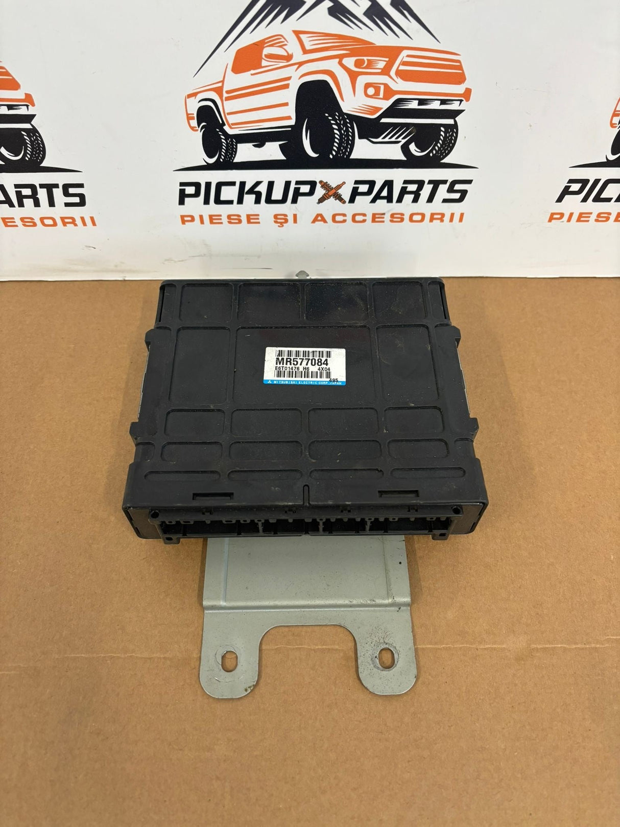 CALCULATOR MOTOR ECU MR577084 MITSUBISHI L200 1999, 2000, 2001, 2002, 2003, 2004, 2005, 2006