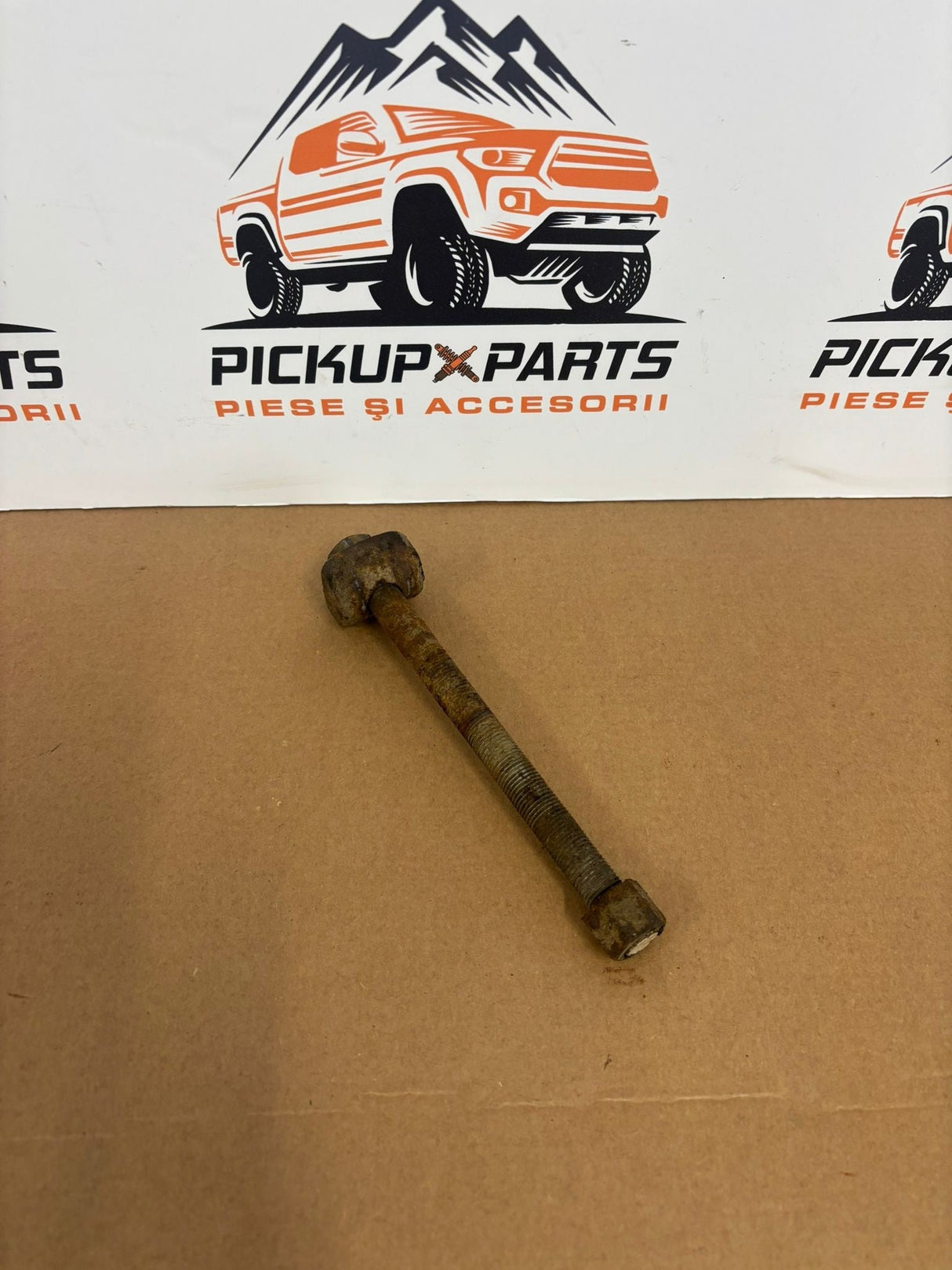 SURUB ARC TORSIUNE MITSUBISHI L200 1999, 2000, 2001, 2002, 2003, 2004, 2005, 2006
