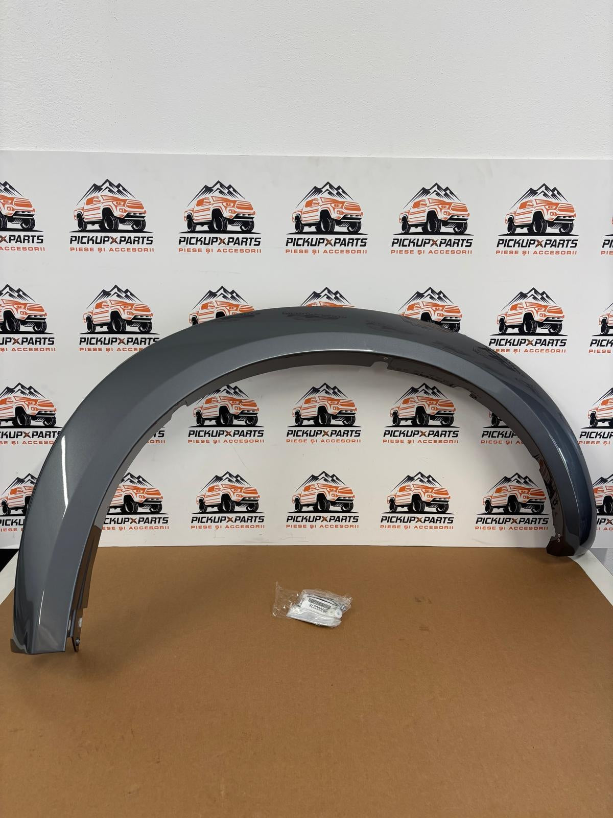 OVERFENDER STANGA/DREAPTA FATA MITSUBISHI L200 2006, 2007, 2008, 2009, 2010, 2011, 2012, 2013, 2014