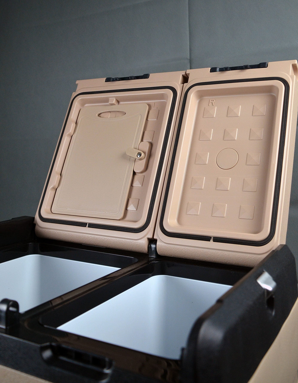 Frigider + congelator auto Overlander pentru camping 55l