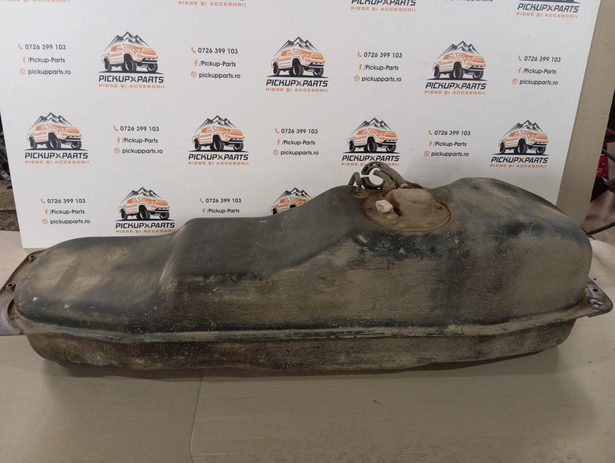 REZERVOR COMBUSTIBIL NISSAN NAVARA D22 2001,2002,2003,2004,2005,2006,2007,2008,2009,2010