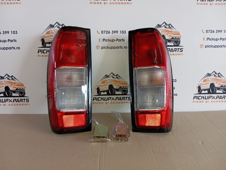 Stop , Stanga/Dreapta , Nissan Navara D22 2001,2002,2003,2004,2005,2006,2007,2008,2009,2010 pentru pickup 4x4