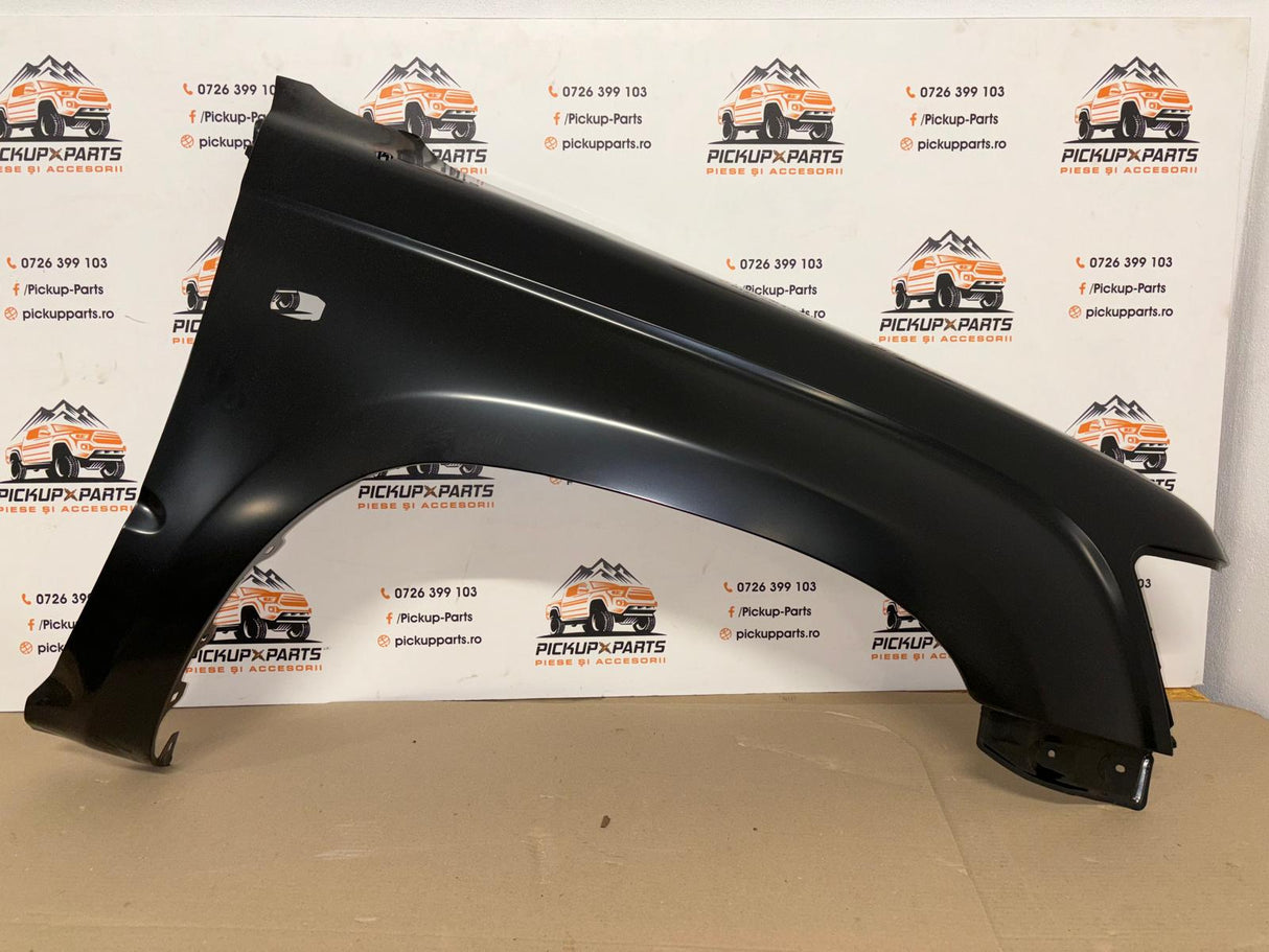 ARIPA FATA , STANGA / DREAPTA , TOYOTA HILUX 2001,2002,2003,2004,2005