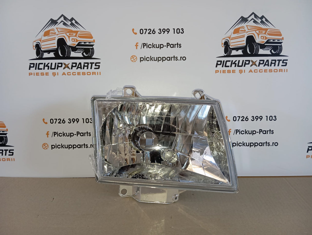 FAR STANGA/DREAPTA MAZDA B2500 2003,2004,2005,2006