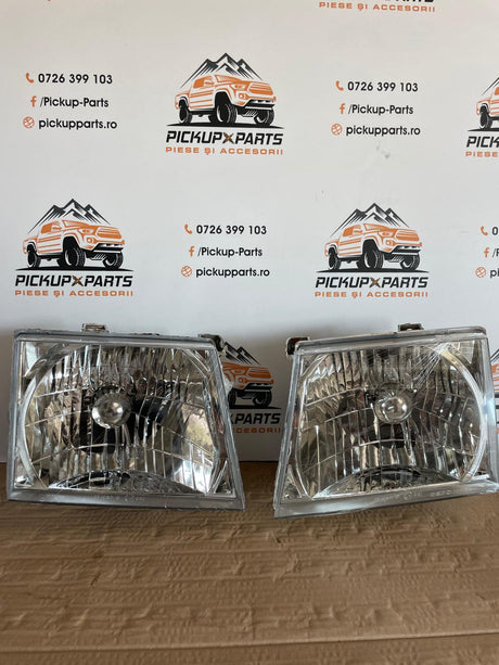 Far,  Stanga/Dreapta , Ford Ranger 1999,2000,2001,2002,2003,2004,2005,2006 pentru pickup 4x4