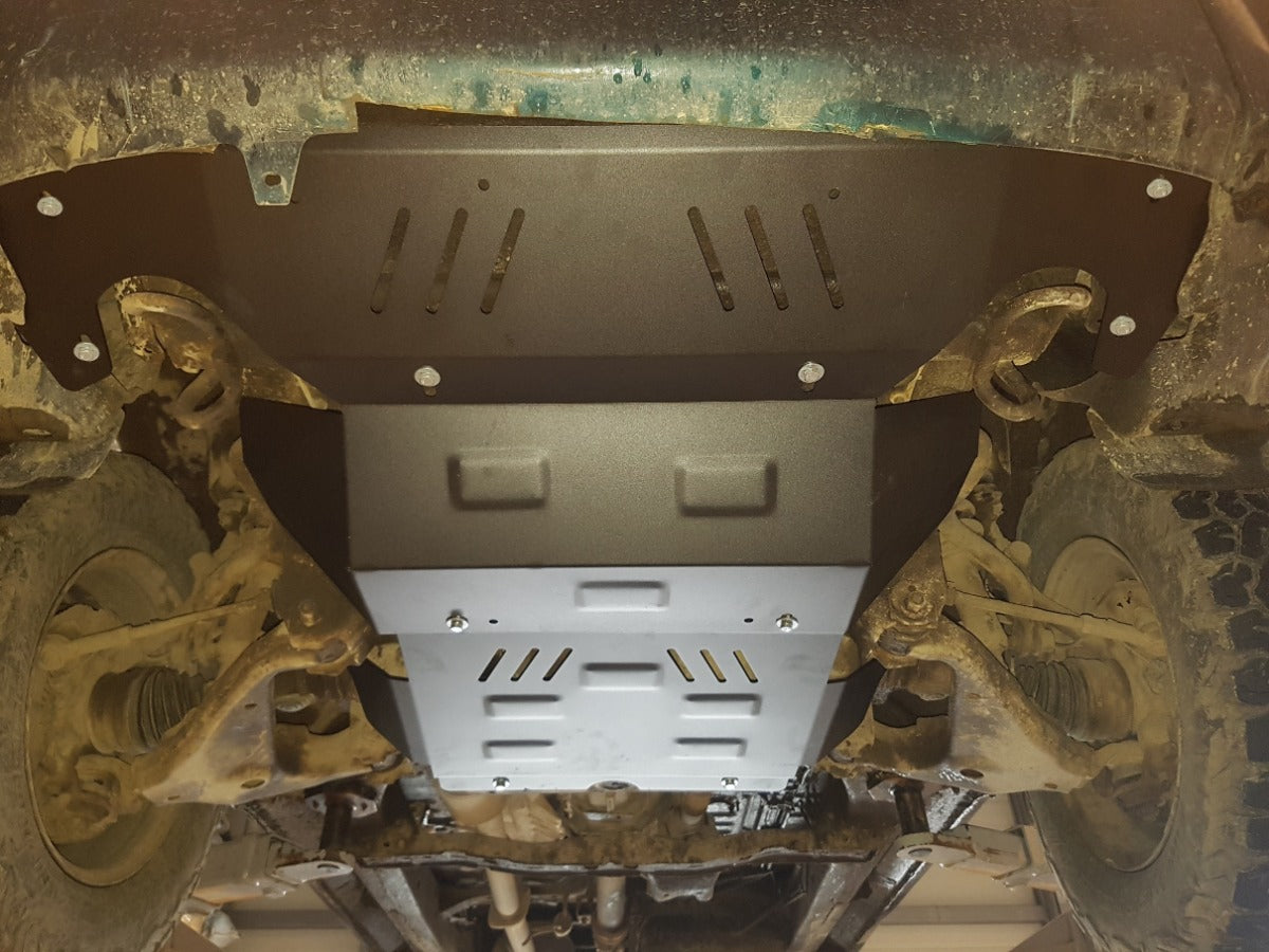 Scut motor si radiator Toyota Hilux 2004-2015
