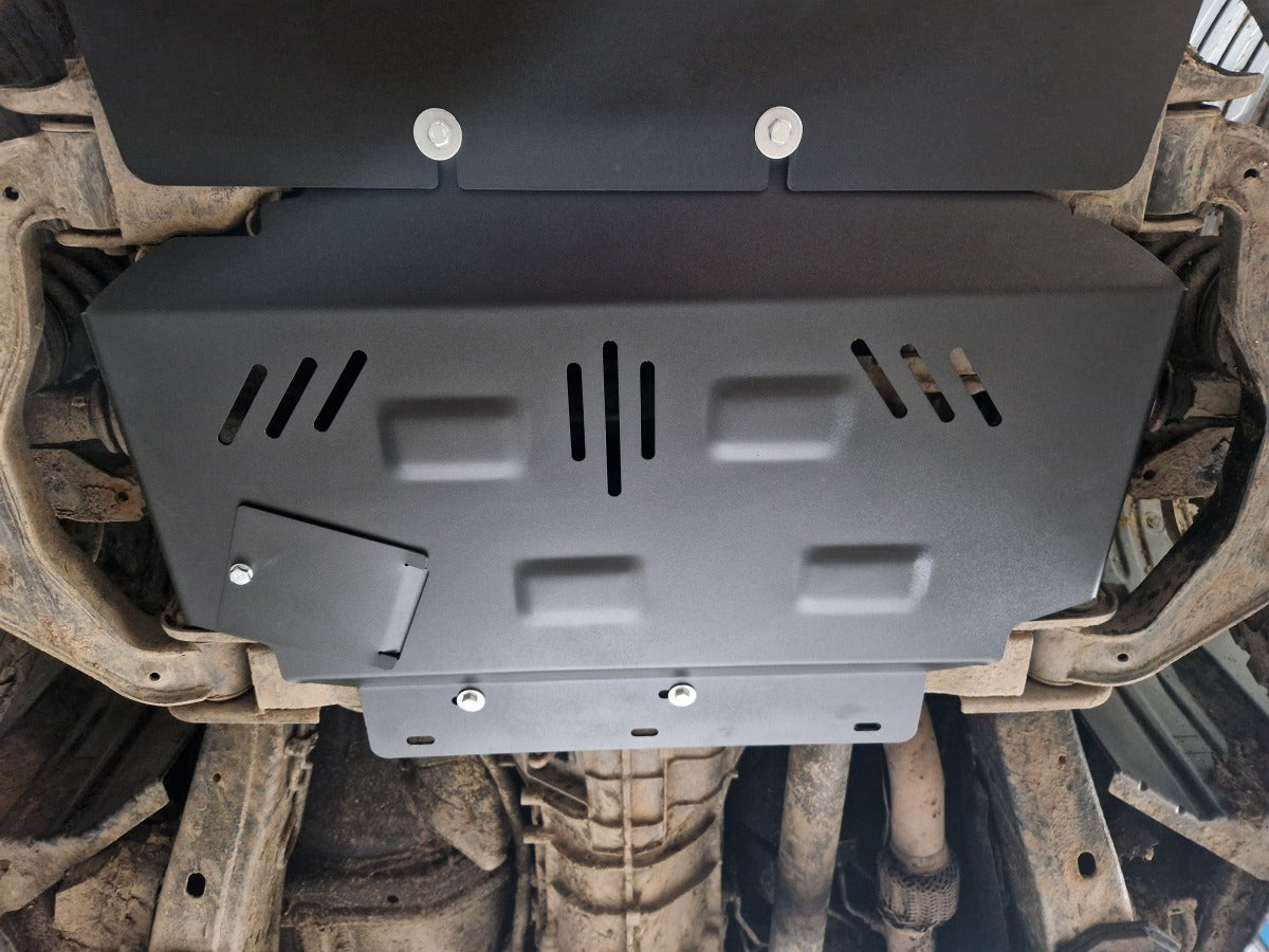 Scut motor Nissan Navara 2005-2015