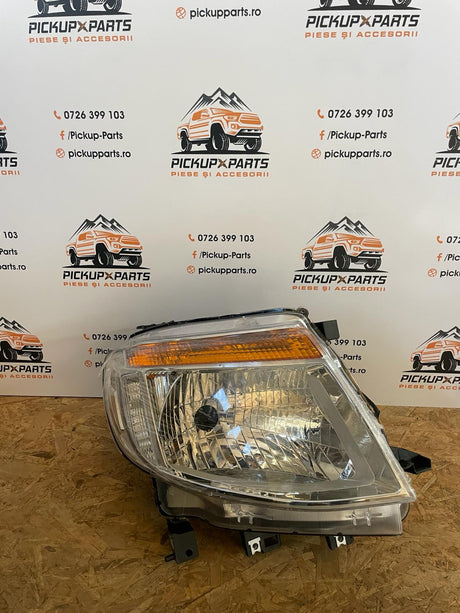Far , Stanga/Dreapta, Ford Ranger 2012,2013,2014,2015 pentru pickup 4x4