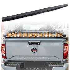 OBLON , NISSAN NAVARA NP300 2015->