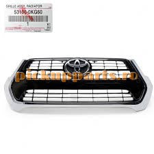 GRILA RADIATOR , TOYOTA HILUX 2020->