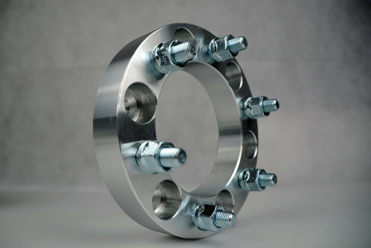 OFM099 Flanse Distantiere 30mm 6x139,7 M12x1,5mm Mitsubishi L200, Toyota Hilux