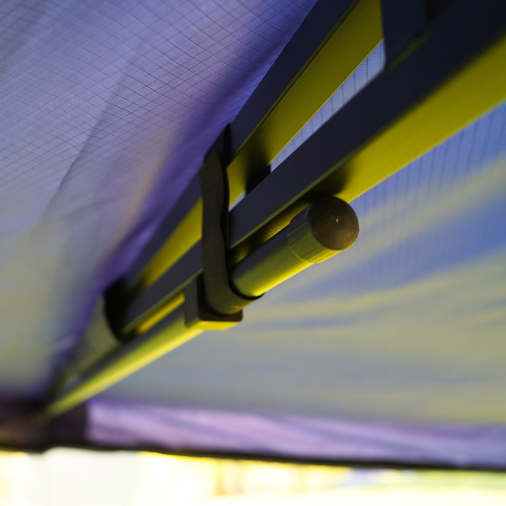 Marchiza Overlander 270 de grade, Husă PVC