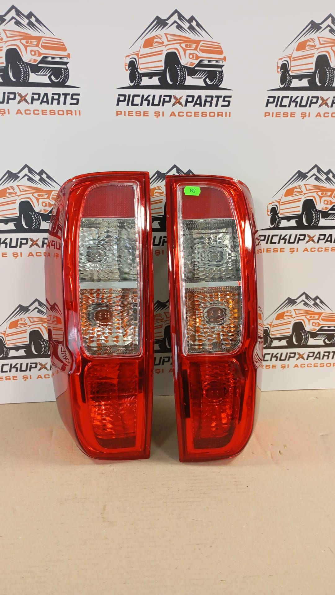STOP, STANGA /DREAPTA , NISSAN NAVARA D40 2005,2006,2007,2008,2009,2010