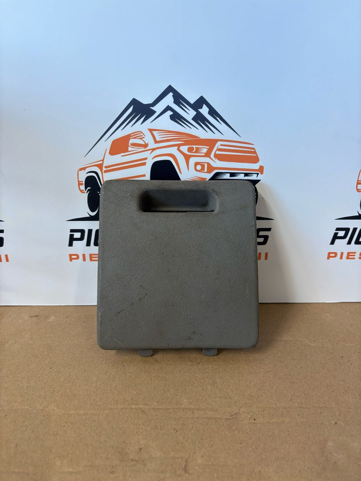 CAPAC SIGURANTE MITSUBISHI L200 2006,2007,2008,2009,2010,2011,2012,2013,2014