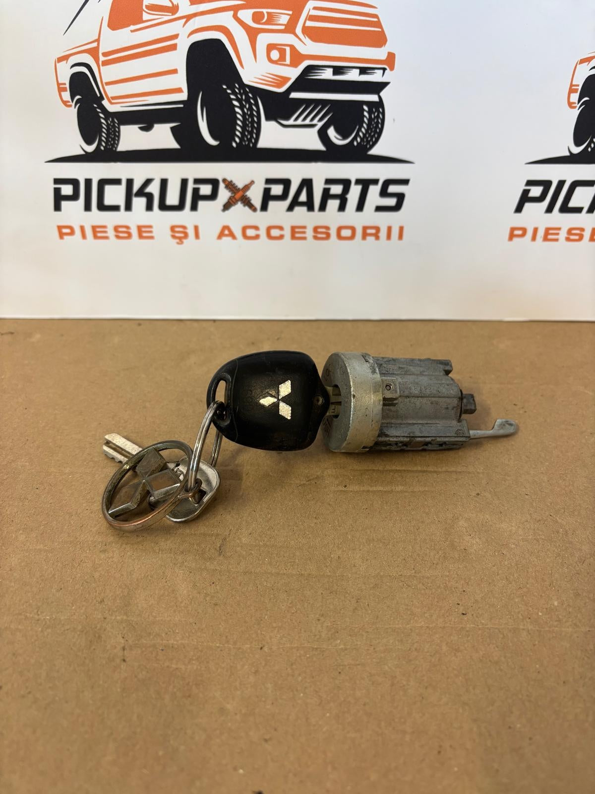 CONTACT CU CHEIE MITSUBISHI L200 2006,2007,2008,2009,2010,2011,2012,2013,2014