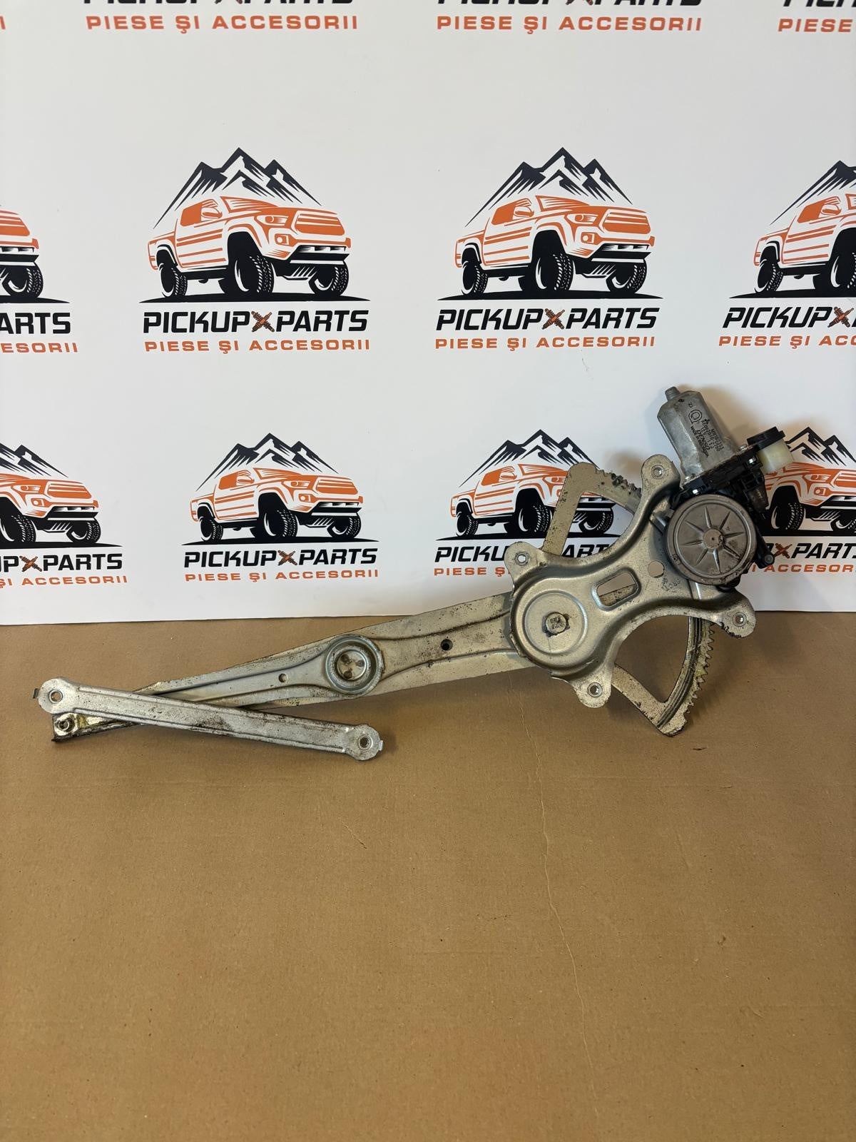 MACARA GEAM FATA STANGA/DREAPTA MITSUBISHI L200 2006, 2007, 2008, 2009, 2010, 2011, 2012, 2013, 2014