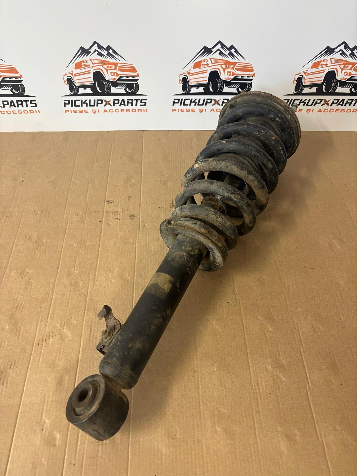 ARC FATA STANGA/DREAPTA MITSUBISHI L200 2006, 2007, 2008, 2009, 2010, 2011, 2012, 2013, 2014