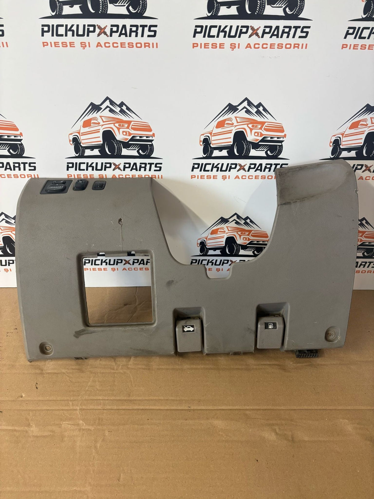 ORNAMENT BORD MITSUBISHI L200 2006, 2007, 2008, 2009, 2010, 2011, 2012, 2013, 2014