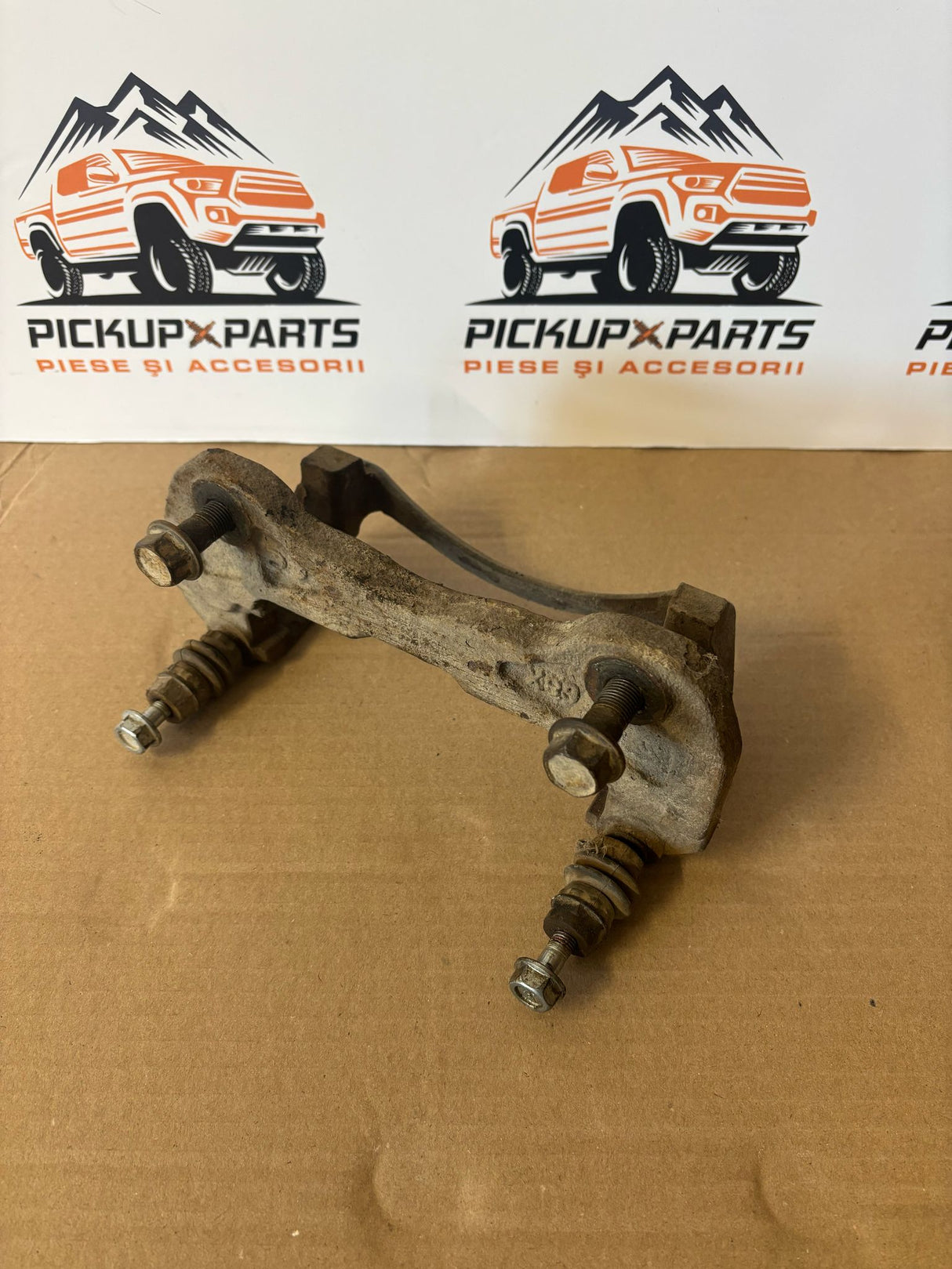 SUPORT ETRIER MITSUBISHI L200 2006, 2007, 2008, 2009, 2010, 2011, 2012, 2013, 2014