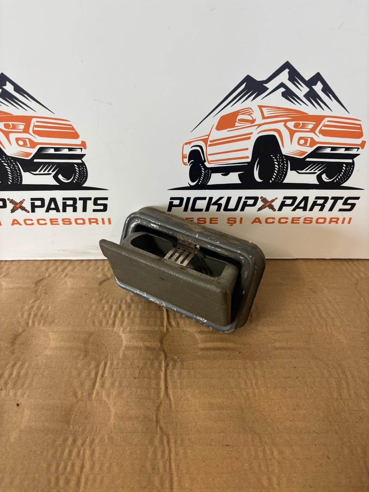 SCRUMIERA USA SPATE FORD RANGER/MAZDA B2500 1999, 2000, 2001, 2002, 2003, 2004, 2005, 2006