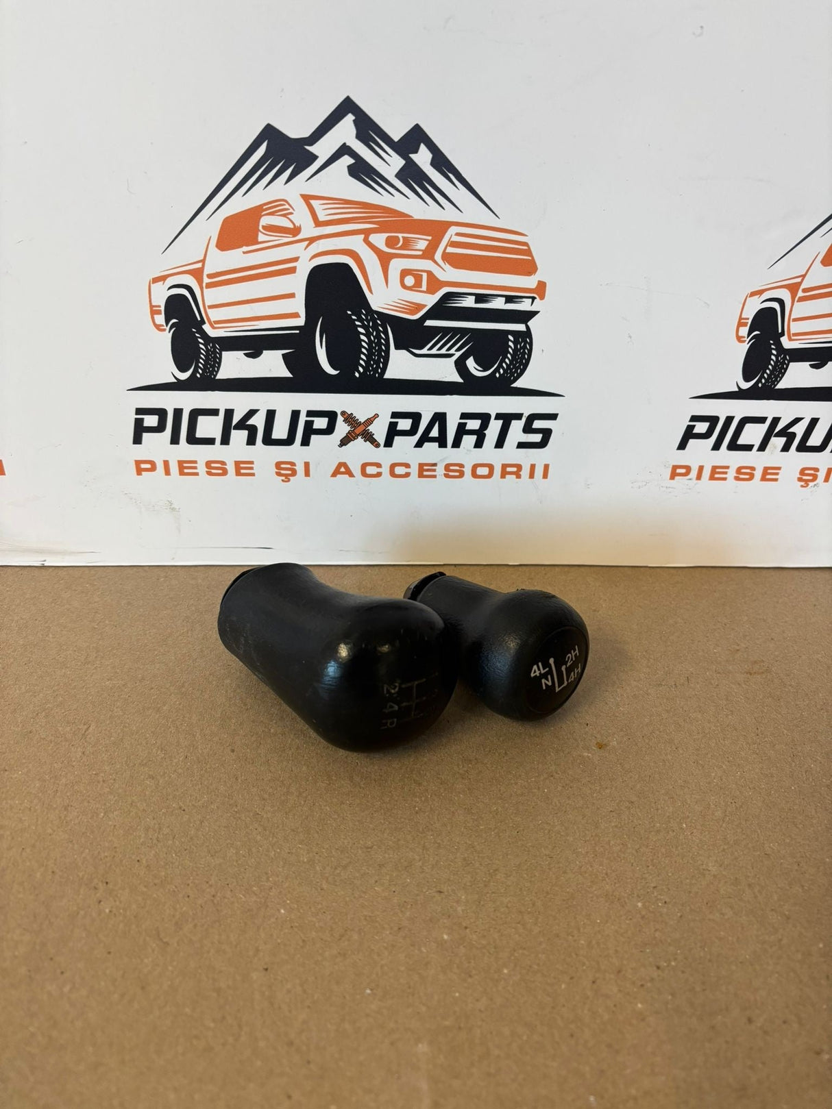 NUCA MANETA SCHIMBATOR/CUTIE DE TRANSFER FORD RANGER/MAZDA B2500 1999, 2000, 2001, 2002, 2003, 2004, 2005, 2006