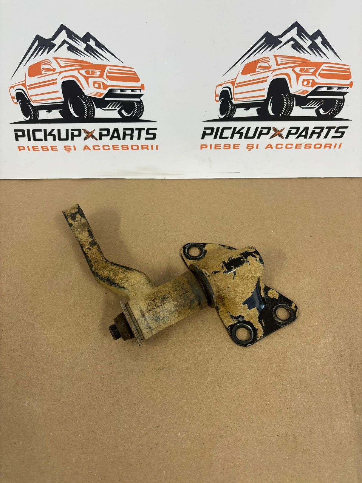 SEMICASETA NISSAN NAVARA D22 2001, 2002, 2003, 2004, 2005, 2006, 2007, 2008, 2009, 2010, 2011