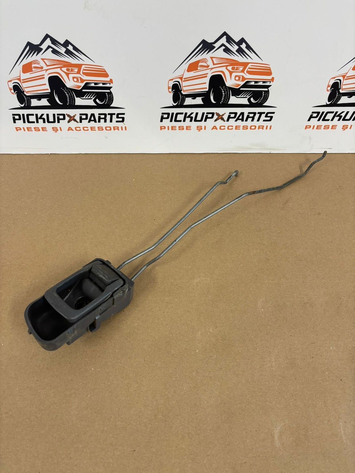 MANER USA INTERIOR NISSAN NAVARA D22 2001, 2002, 2003, 2004, 2005, 2006, 2007, 2008, 2009, 2010, 2011