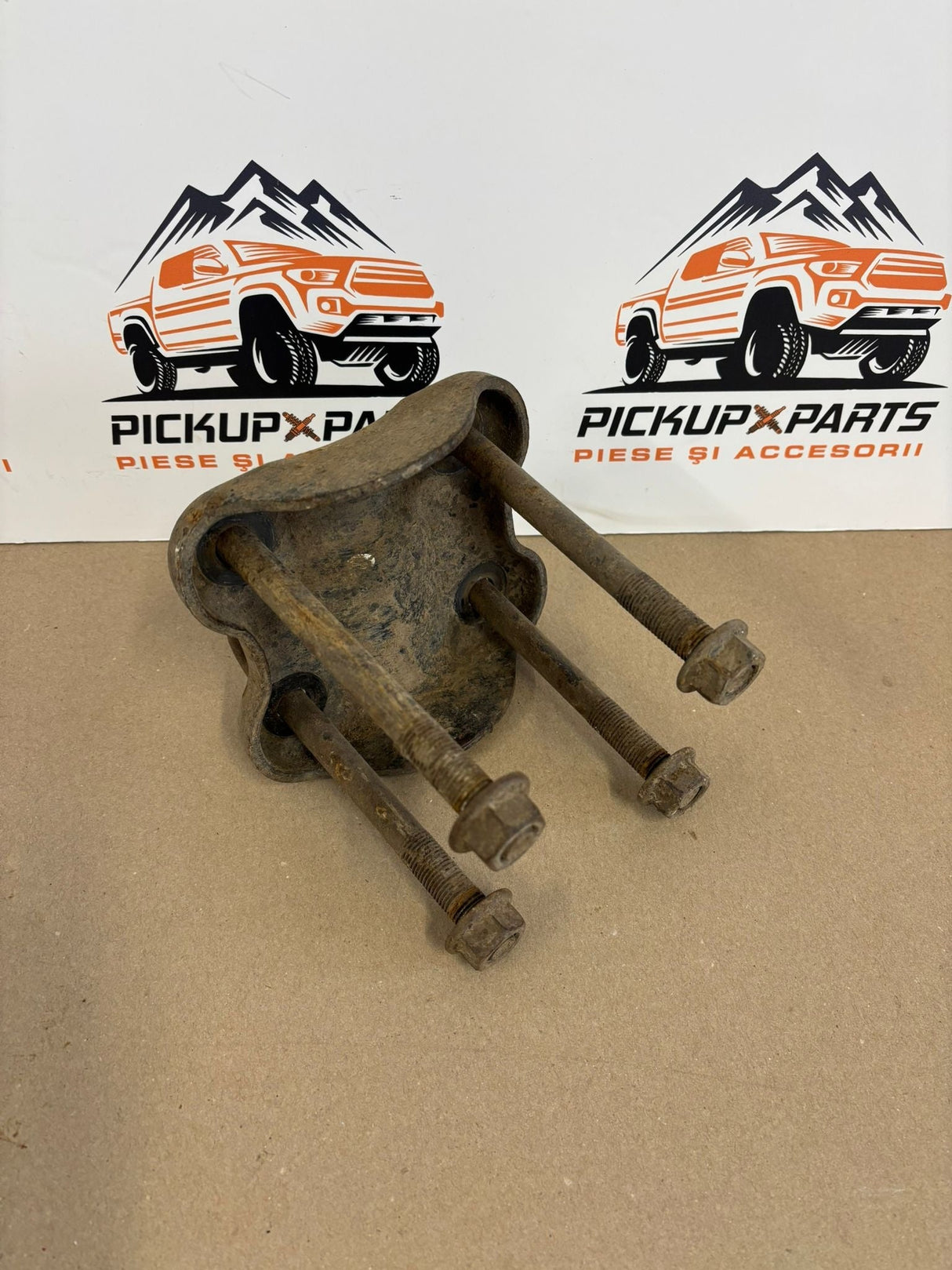 BRIDE CU SUPORT ARC NISSAN NAVARA D40 2005, 2006, 2007, 2008, 2009, 2010, 2011, 2012, 2013, 2014, 2015