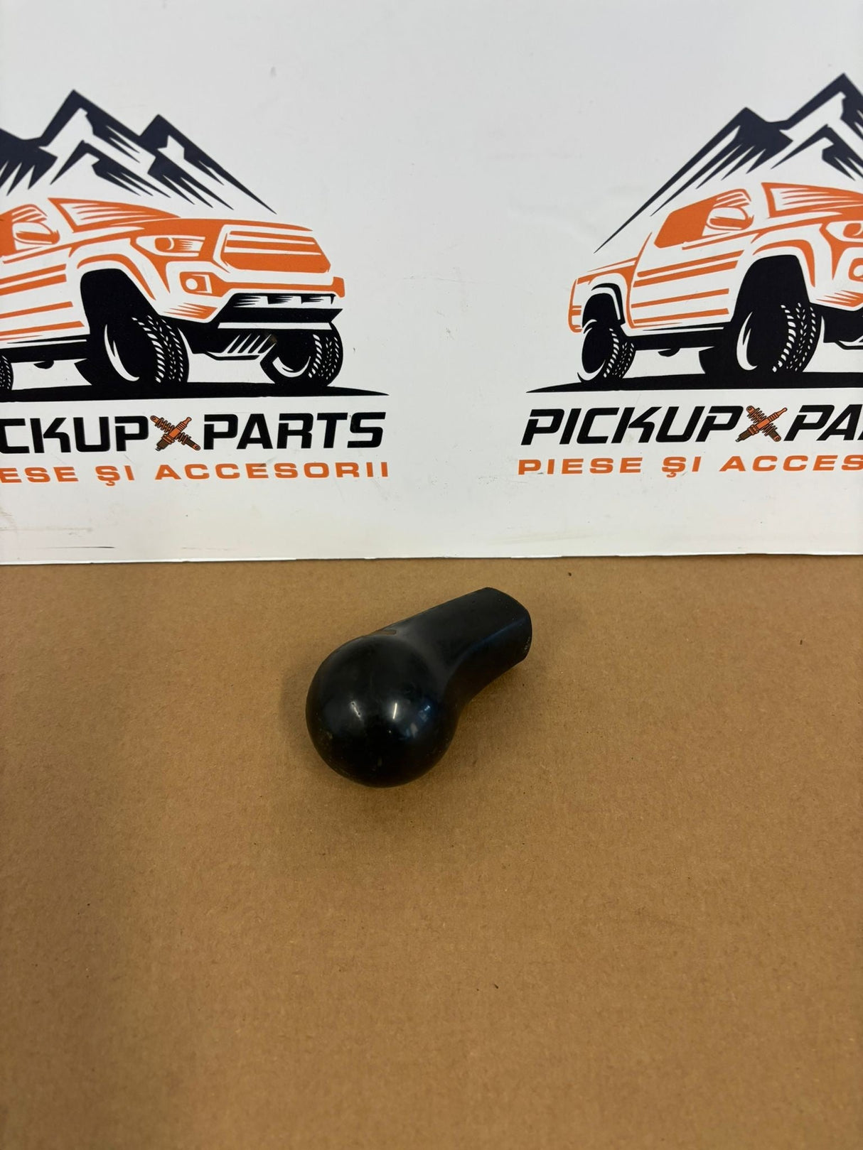 NUCA MANETA SCHIMBATOR/REDUCTOR NISSAN NAVARA D40 2005, 2006, 2007, 2008, 2009, 2010, 2011, 2012, 2013, 2014, 2015