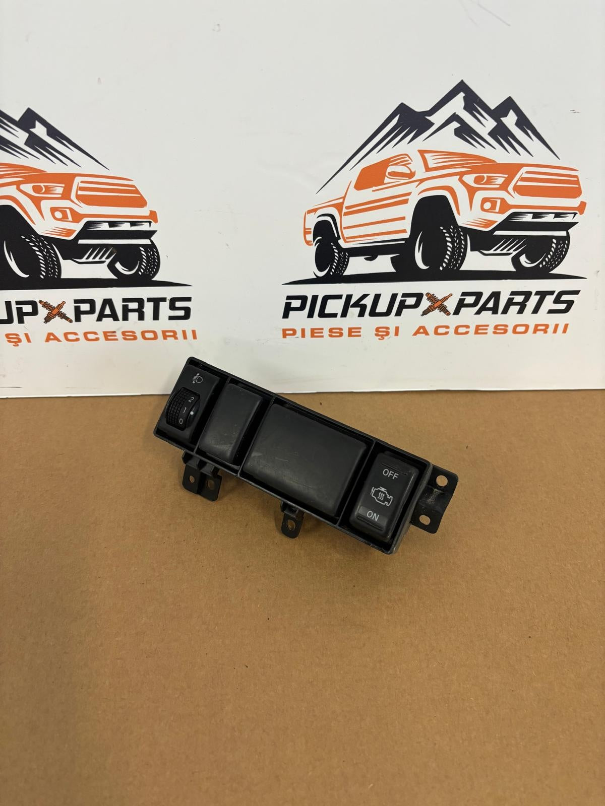 PANOU/BUTON INCALZIRE MOTOR/BUTON REGLAJ INALTIME FAR NISSAN NAVARA D40 2005, 2006, 2007, 2008, 2009, 2010, 2011, 2012, 2013, 2014, 2015