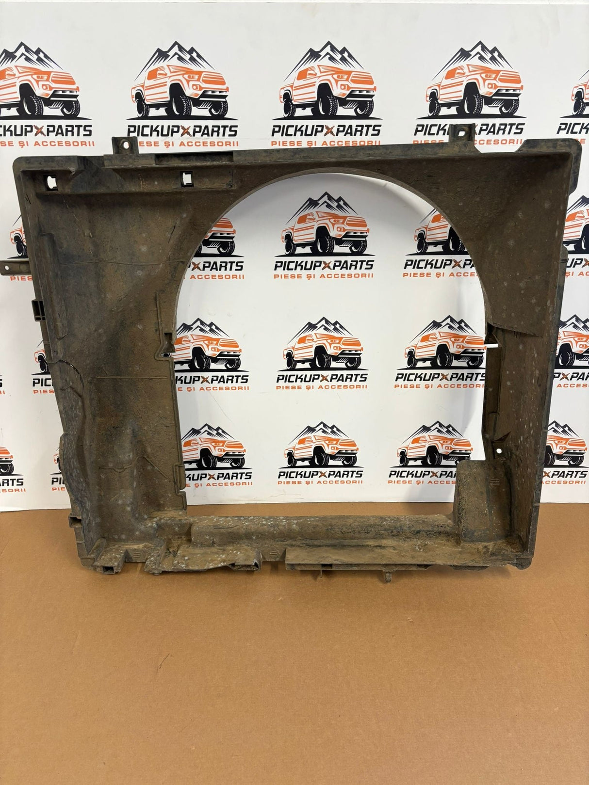 DIFUZOR RADIATOR NISSAN NAVARA D40 2005, 2006, 2007, 2008, 2009, 2010, 2011, 2012, 2013, 2014, 2015