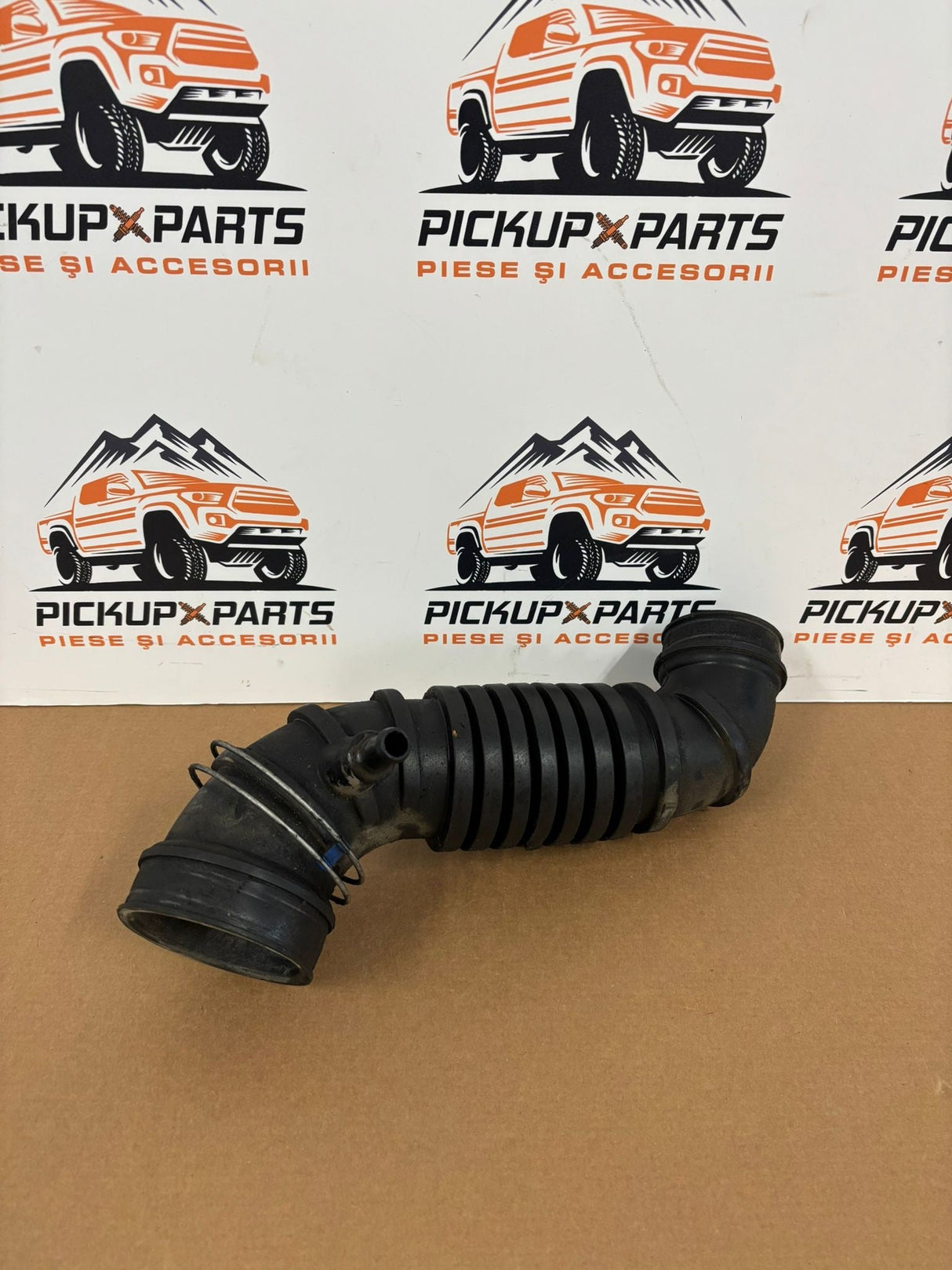 FURTUN ADMISIE TURBO MITSUBISHI L200 1999, 2000, 2001, 2002, 2003, 2004, 2005, 2006